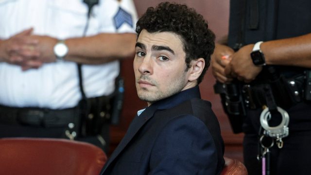 Luigi Mangione bails on psychiatric defense in UnitedHealthcare CEO assassination case